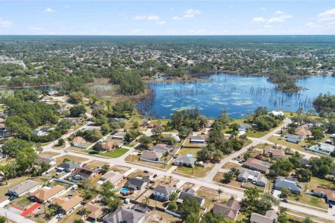 Terreno en venta en Deltona, Florida № 1885530 - foto 17