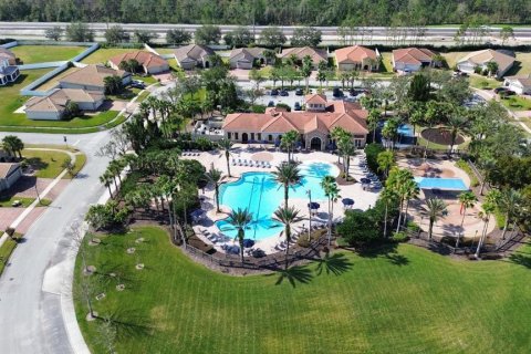 House in Kissimmee, Florida 4 bedrooms, 178.65 sq.m. № 1543718 - photo 23
