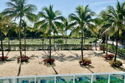 Copropriété à louer à Surfside, Floride: 1 chambre, 72.46 m2 № 2062987 - photo 23
