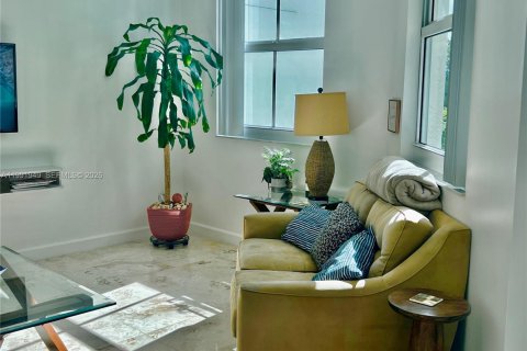 Copropriété à louer à Surfside, Floride: 1 chambre, 72.46 m2 № 2062987 - photo 4