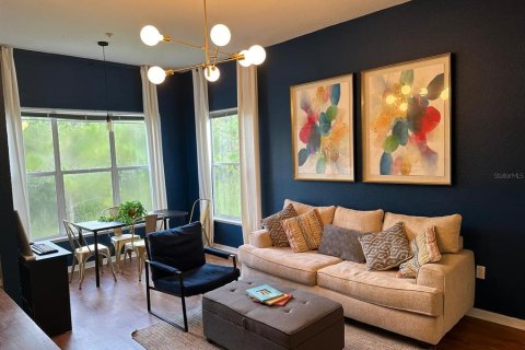Condo in Kissimmee, Florida, 1 bedroom  № 1849489 - photo 1