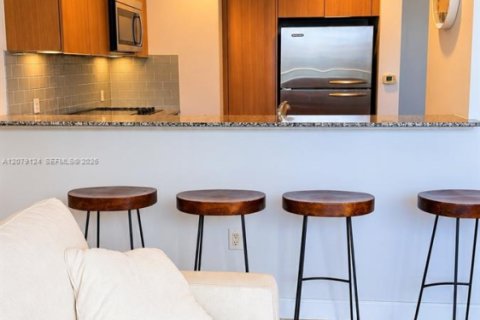 Condo in Miami, Florida  № 2383095 - photo 6