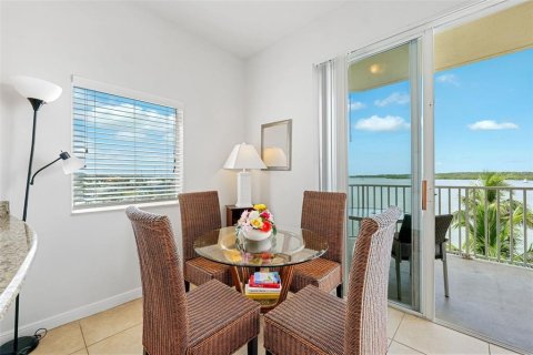 Copropriété à vendre à Saint Petersburg, Floride: 1 chambre, 47.01 m2 № 1900297 - photo 16