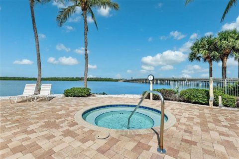 Copropriété à vendre à Saint Petersburg, Floride: 1 chambre, 47.01 m2 № 1900297 - photo 30