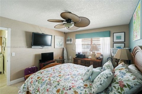 Condominio en venta en Hollywood, Florida, 2 dormitorios, 78.97 m2 № 1792390 - foto 18