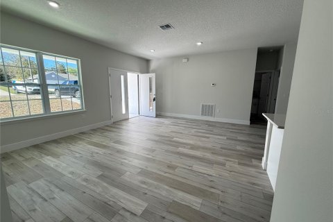 Villa ou maison à louer à Citrus Springs, Floride: 3 chambres, 142.05 m2 № 2151316 - photo 17