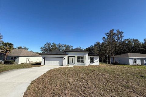 Villa ou maison à louer à Citrus Springs, Floride: 3 chambres, 142.05 m2 № 2151316 - photo 4
