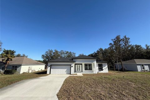 Villa ou maison à louer à Citrus Springs, Floride: 3 chambres, 142.05 m2 № 2151316 - photo 6