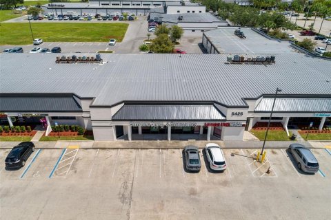 Immobilier commercial à louer à Orlando, Floride: 5505.95 m2 № 1833225 - photo 8