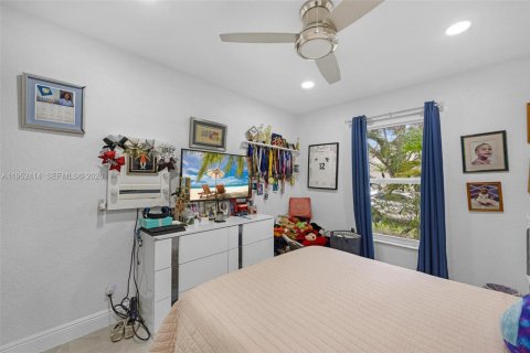 House in Coral Springs, Florida 3 bedrooms, 166.02 sq.m. № 2007442 - photo 26