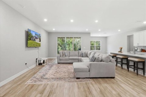 House in Hernando, Florida 4 bedrooms, 230.21 sq.m. № 2226298 - photo 9