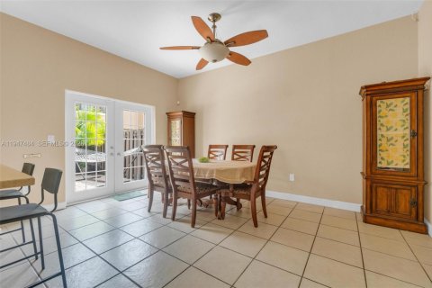 Снять в аренду таунхаус в Дейви, Флорида 3 спальни, 194.82м2, № 2004458 - фото 14