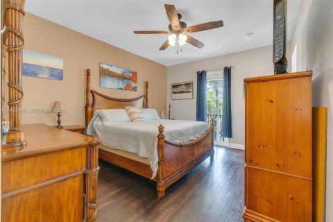 Снять в аренду таунхаус в Дейви, Флорида 3 спальни, 194.82м2, № 2004458 - фото 25