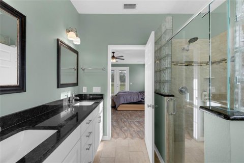 House in Weirsdale, Florida 5 bedrooms, 325.34 sq.m. № 1918818 - photo 27