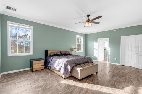 House in Weirsdale, Florida 5 bedrooms, 325.34 sq.m. № 1918818 - photo 16