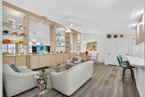 Adosado en alquiler en Palm Beach Gardens, Florida, 2 dormitorios, 107.02 m2 № 2088490 - foto 5