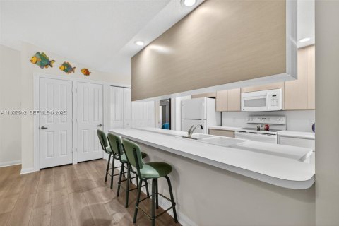 Adosado en alquiler en Palm Beach Gardens, Florida, 2 dormitorios, 107.02 m2 № 2088490 - foto 21