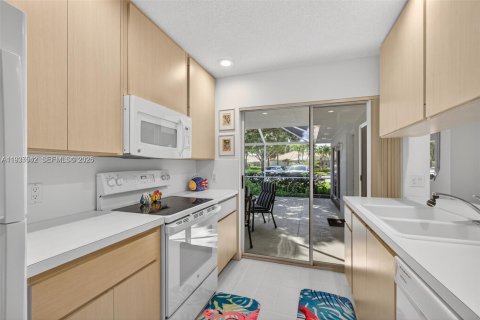Adosado en alquiler en Palm Beach Gardens, Florida, 2 dormitorios, 107.02 m2 № 2088490 - foto 20