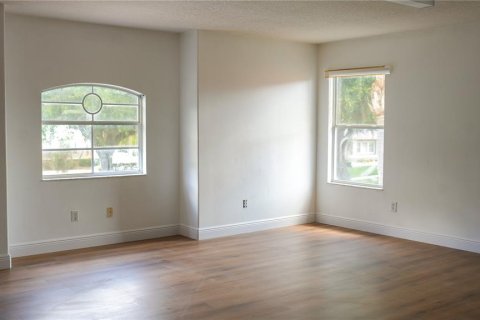 Villa ou maison à vendre à Orlando, Floride: 4 chambres, 301.47 m2 № 2147842 - photo 17