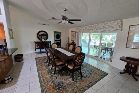 Villa ou maison à vendre à Punta Gorda, Floride: 3 chambres, 195.56 m2 № 2418951 - photo 10
