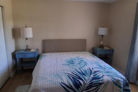 House in Nokomis, Florida 3 bedrooms, 155.43 sq.m. № 2275739 - photo 22