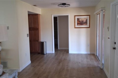 House in Nokomis, Florida 3 bedrooms, 155.43 sq.m. № 2275739 - photo 13