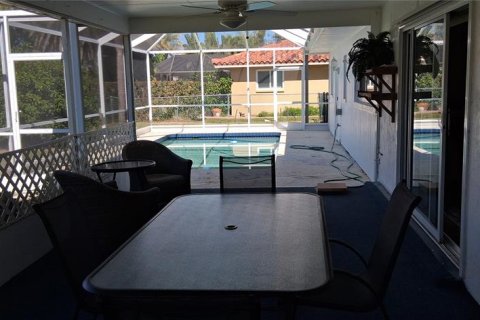 House in Nokomis, Florida 3 bedrooms, 155.43 sq.m. № 2275739 - photo 18