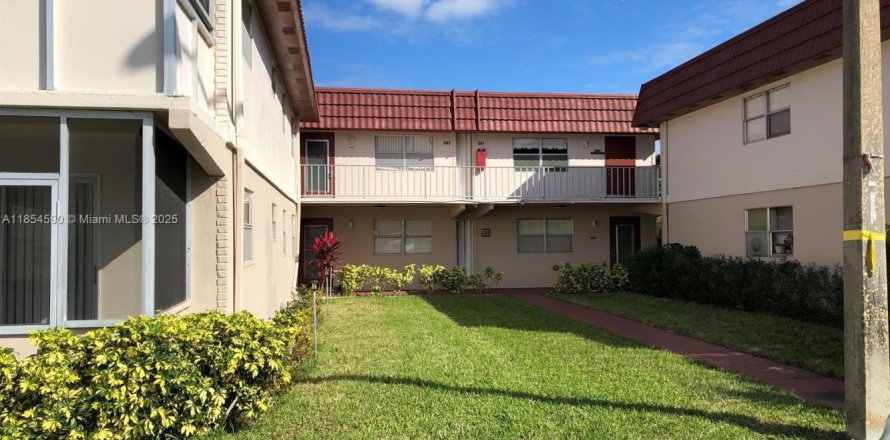 Condo à Delray Beach, Floride, 1 chambre  № 2013924