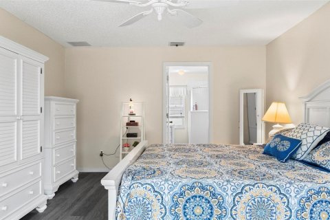 House in Palm Coast, Florida 4 bedrooms, 193.89 sq.m. № 1687232 - photo 28