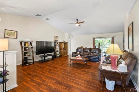 House in Palm Coast, Florida 4 bedrooms, 193.89 sq.m. № 1687232 - photo 7