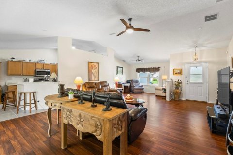 House in Palm Coast, Florida 4 bedrooms, 193.89 sq.m. № 1687232 - photo 6