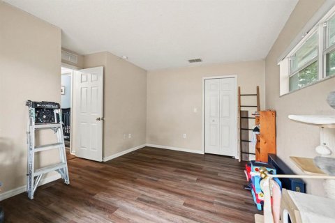 House in Brooksville, Florida 3 bedrooms, 187.85 sq.m. № 2403710 - photo 17