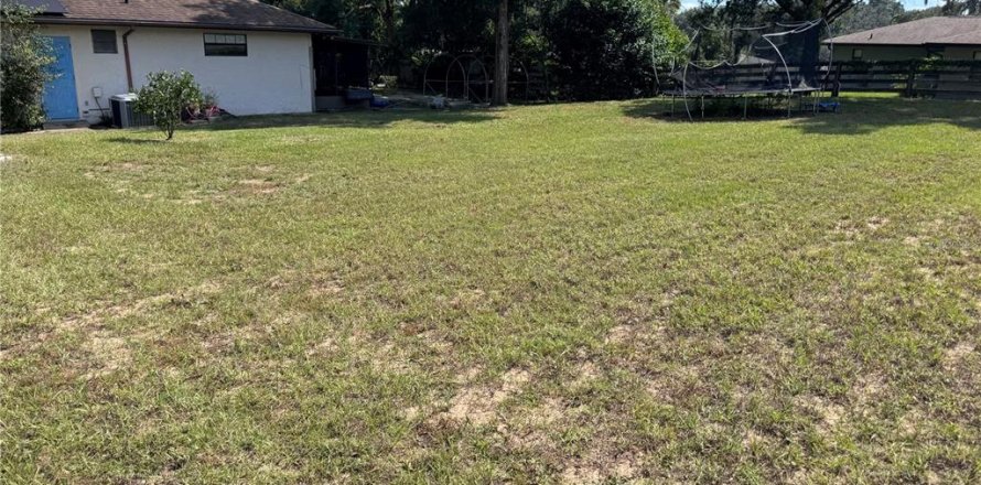 Villa ou maison à Inverness, Floride 5 chambres, 189.89 m2 № 2418798