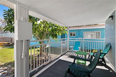 House in Madeira Beach, Florida 1 bedroom, 55.74 sq.m. № 1766245 - photo 14