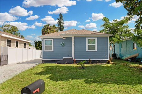 House in Madeira Beach, Florida 1 bedroom, 55.74 sq.m. № 1766245 - photo 3