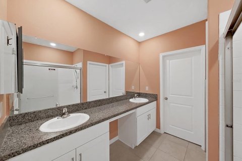 Купить виллу или дом в Гудзон, Флорида 9 комнат, 221.94м2, № 2209790 - фото 30