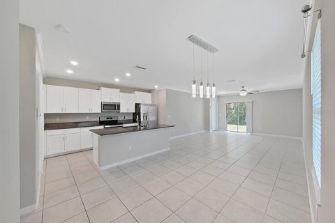Купить виллу или дом в Гудзон, Флорида 9 комнат, 221.94м2, № 2209790 - фото 6