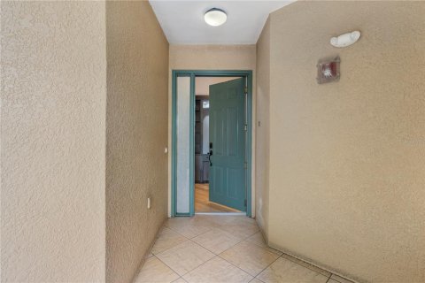 Condo in Orlando, Florida, 2 bedrooms  № 1846345 - photo 30