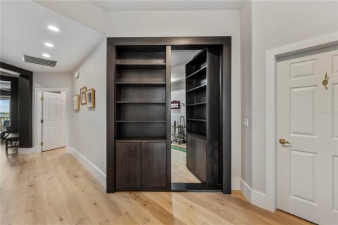 Condo in Orlando, Florida, 2 bedrooms  № 1846345 - photo 4