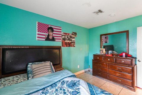 Casa en venta en Pompano Beach, Florida, 3 dormitorios, 129.13 m2 № 1985400 - foto 23