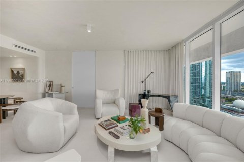 Condominio en venta en Miami, Florida, 2 dormitorios, 104.33 m2 № 1715199 - foto 17