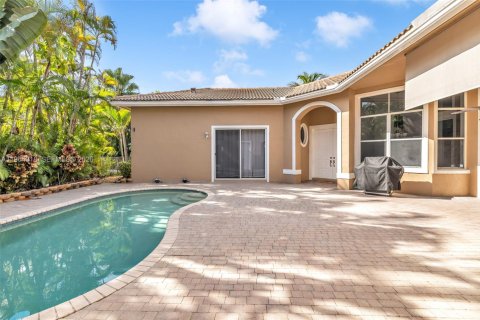 Casa en alquiler en Coral Springs, Florida, 5 dormitorios, 305.37 m2 № 2026218 - foto 6