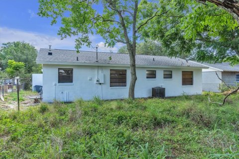 Villa ou maison à louer à Sanford, Floride: 2 chambres, 97.83 m2 № 2383987 - photo 24