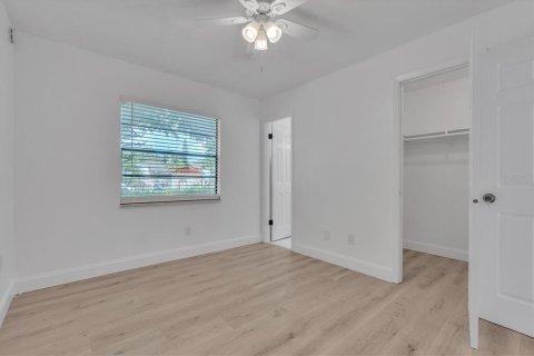 Villa ou maison à louer à Sanford, Floride: 2 chambres, 97.83 m2 № 2383987 - photo 13