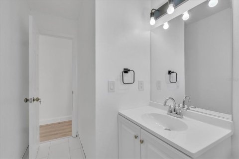 Villa ou maison à louer à Sanford, Floride: 2 chambres, 97.83 m2 № 2383987 - photo 20