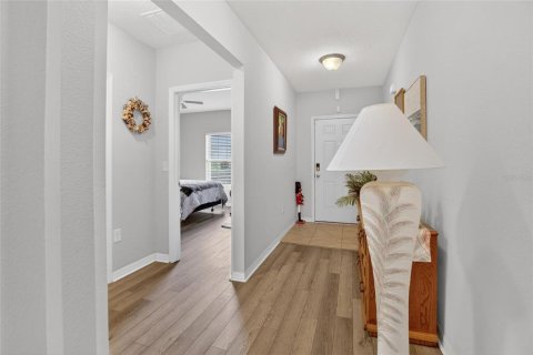 Casa en venta en Winter Haven, Florida, 4 dormitorios, 166.57 m2 № 2217669 - foto 5