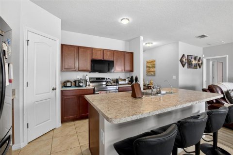 Casa en venta en Winter Haven, Florida, 4 dormitorios, 166.57 m2 № 2217669 - foto 29