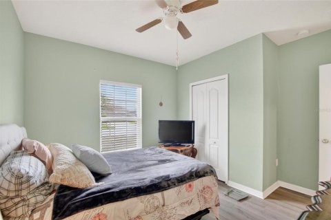 Casa en venta en Winter Haven, Florida, 4 dormitorios, 166.57 m2 № 2217669 - foto 8