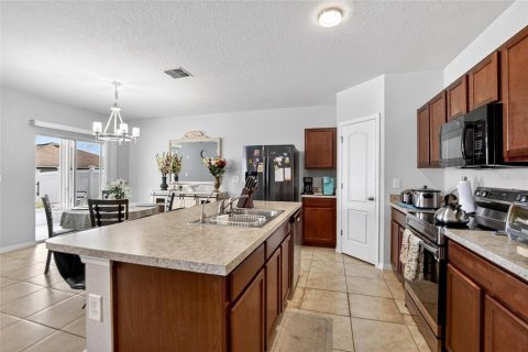 Casa en venta en Winter Haven, Florida, 4 dormitorios, 166.57 m2 № 2217669 - foto 27