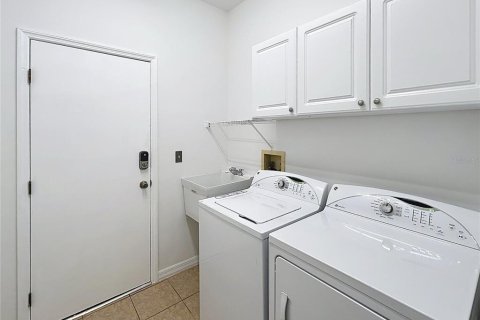 Casa en venta en Tampa, Florida, 4 dormitorios, 250.65 m2 № 2388286 - foto 23